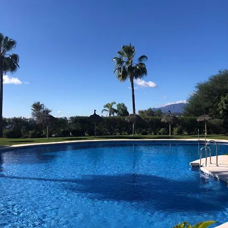 Luxury 5 Min From Puerto Banus Апартаменты *