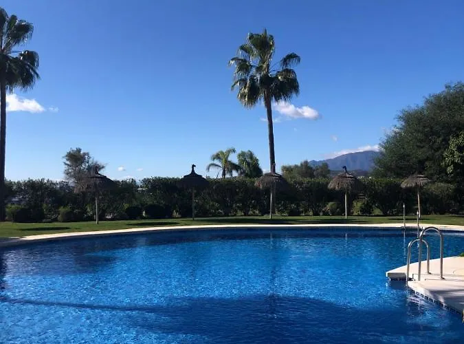 Luxury 5 Min From Puerto Banus Апартаменты *