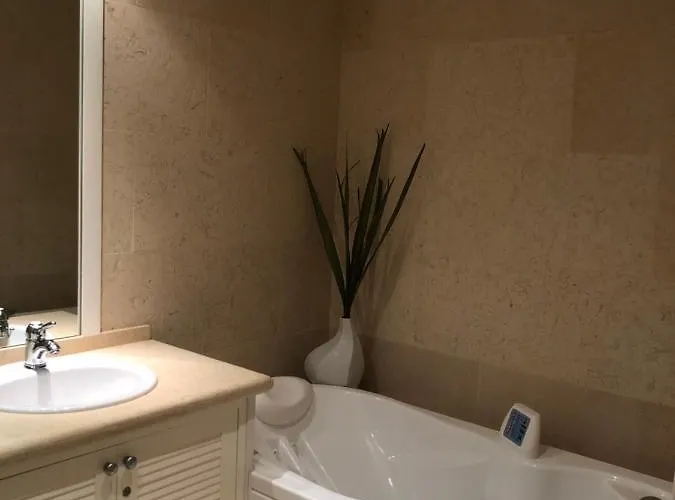 Luxury 5 Min From Puerto Banus 아파트 마르베야